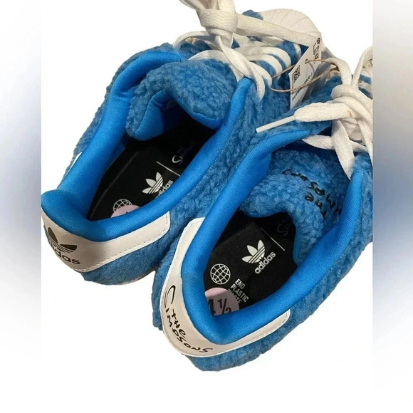 Adidas Youth Superstar X Marge Simpson- The Simpsons Collaboration - Picture 5 of 7